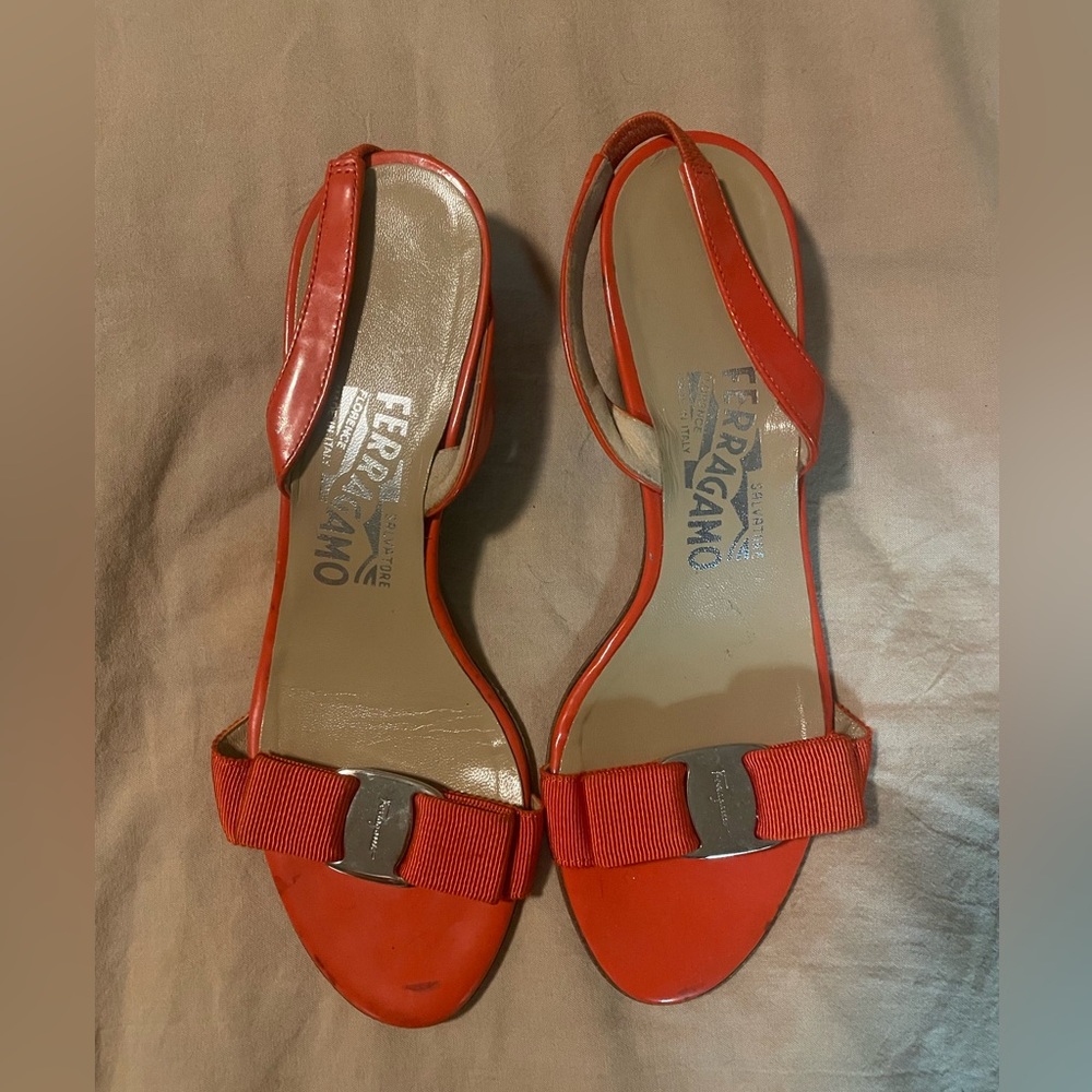 Ferragamo patent sling back kitten heels